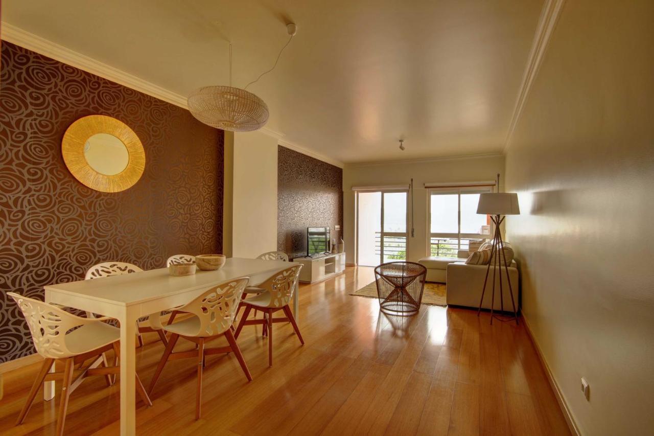 Balcony With View, Private Garage, An Elevator Apartment Setubal Exterior photo