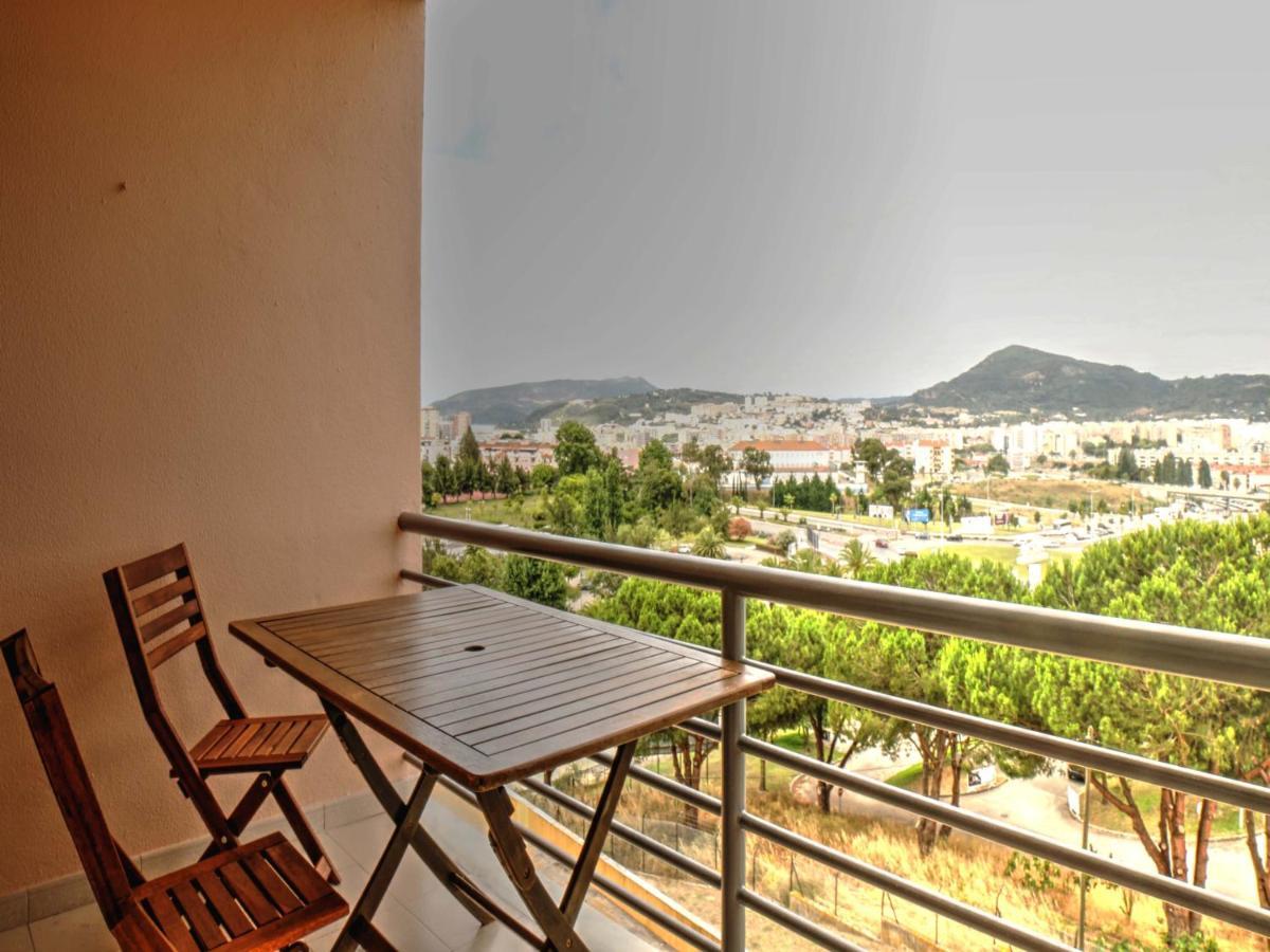 Balcony With View, Private Garage, An Elevator Apartment Setubal Exterior photo