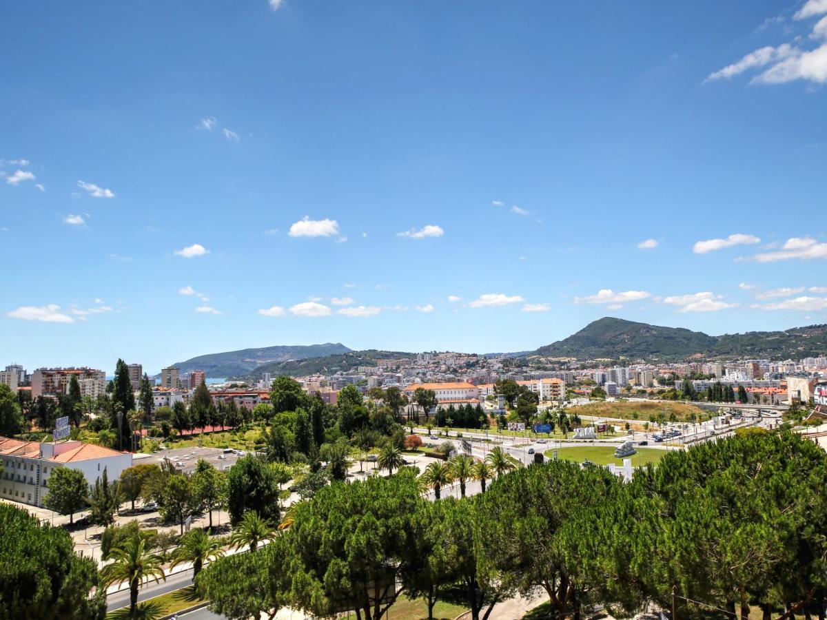 Balcony With View, Private Garage, An Elevator Apartment Setubal Exterior photo